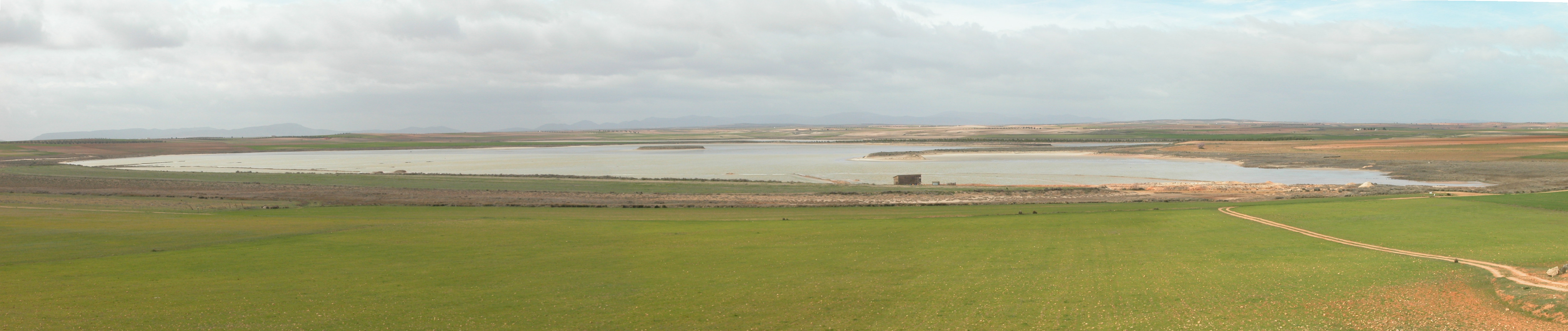 Panorámica de la Laguna de Peñahueca